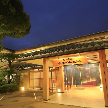 Shimoda Central Hotel Buitenkant foto