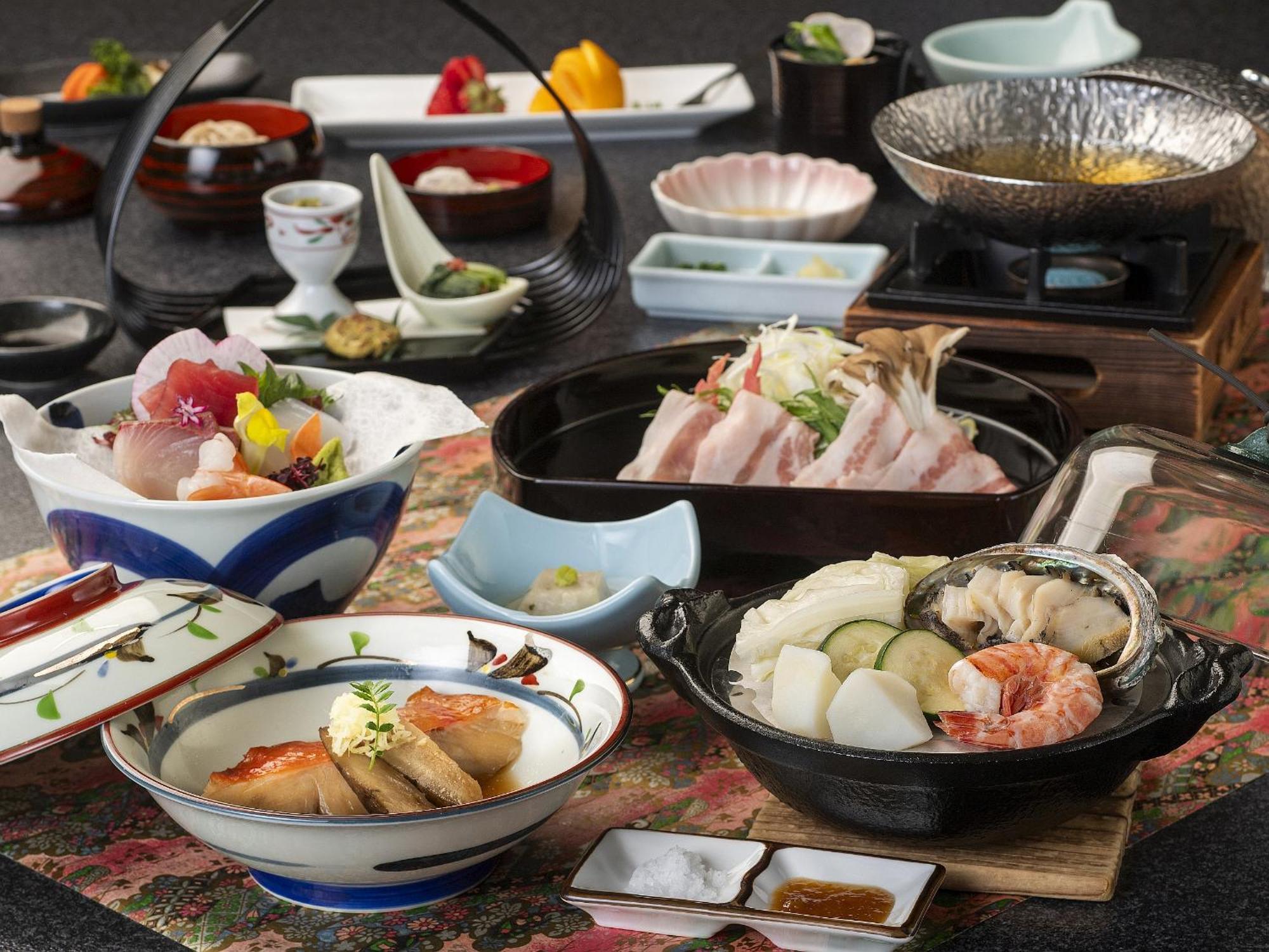 Shimoda Central Hotel Buitenkant foto