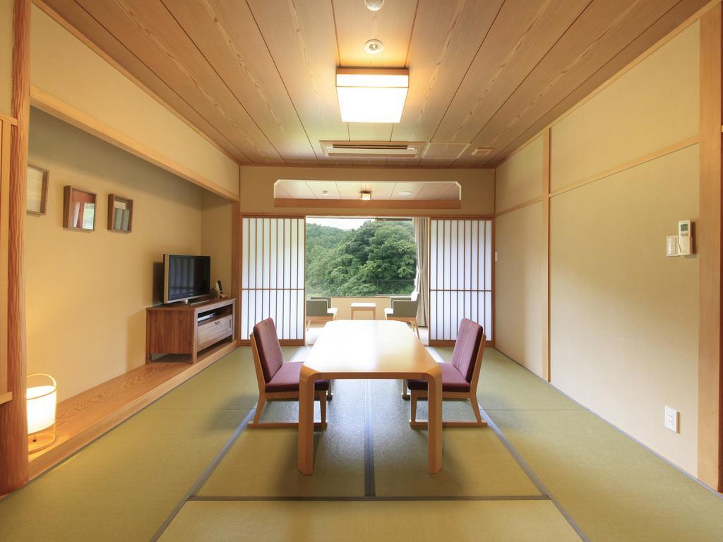 Shimoda Central Hotel Buitenkant foto