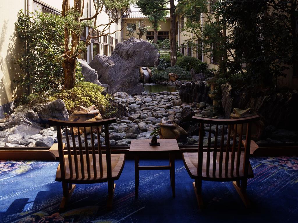 Shimoda Central Hotel Buitenkant foto