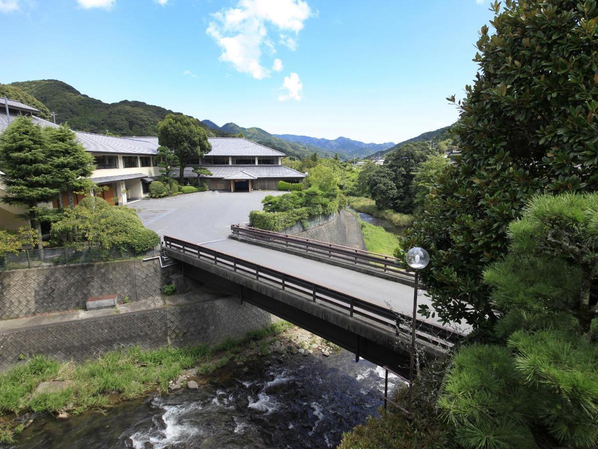 Shimoda Central Hotel Buitenkant foto